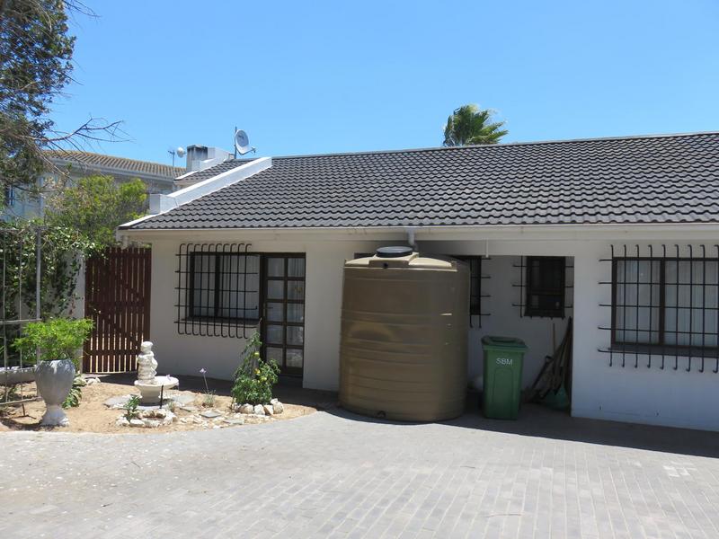 15 Bedroom Property for Sale in Country Club Western Cape